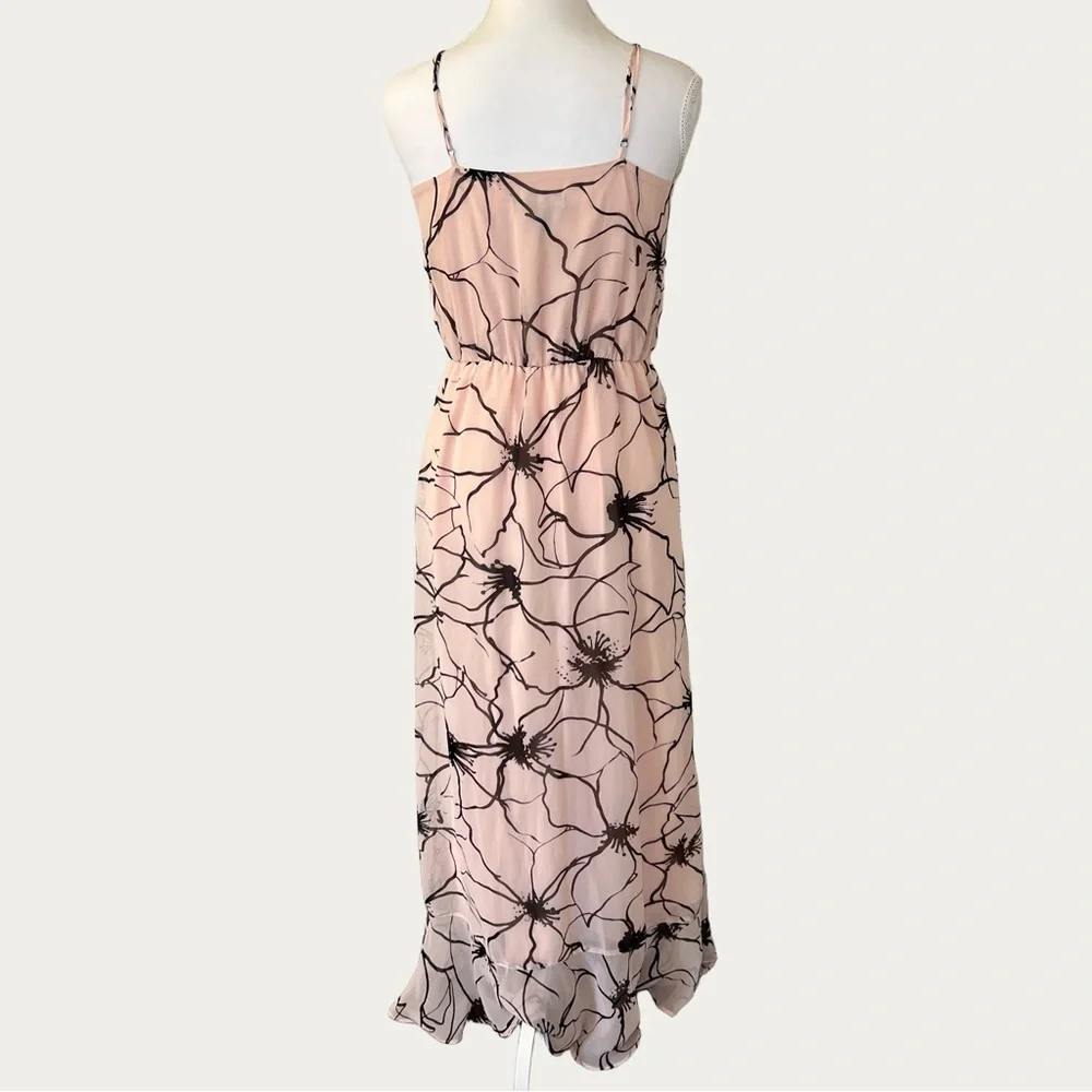 Banana Republic Baby Pink and Black Flowy Floral‎ Maxi Dress Size 4 - Picture 2 of 16